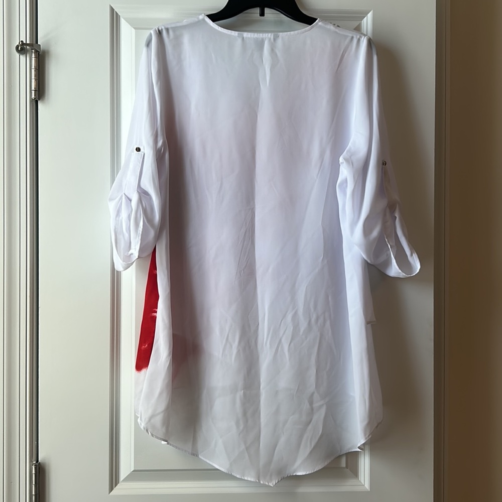 Beautiful High-Low Blouse!! - Picture 5 of 6